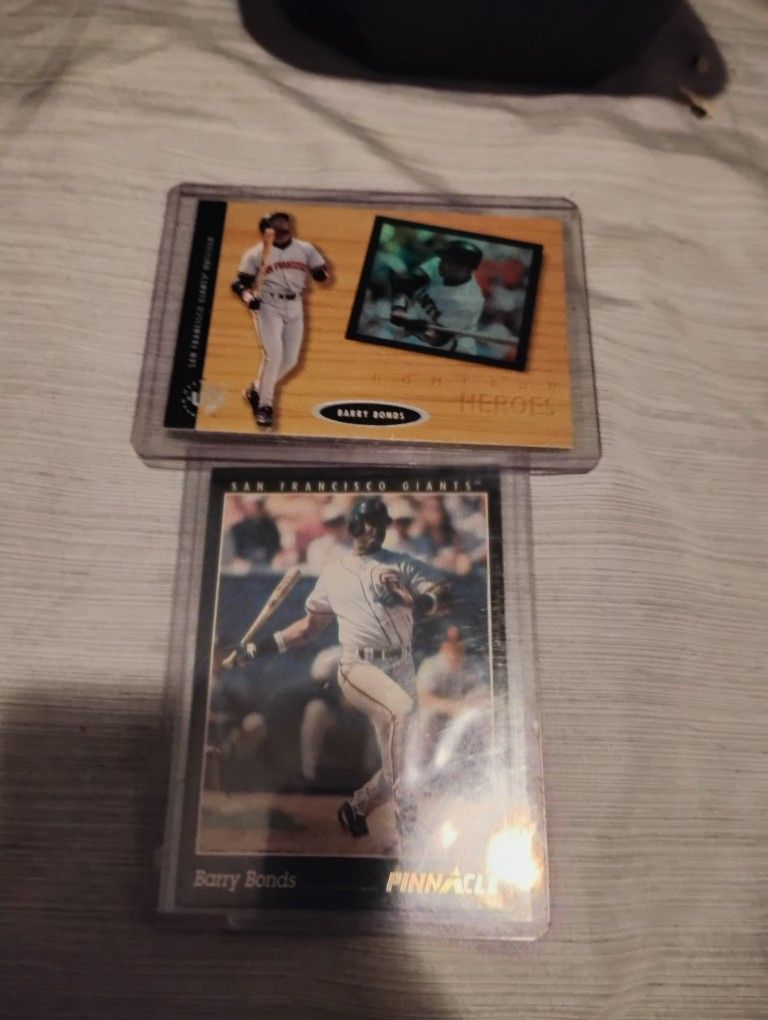 Barry Bonds 2 Card Lot