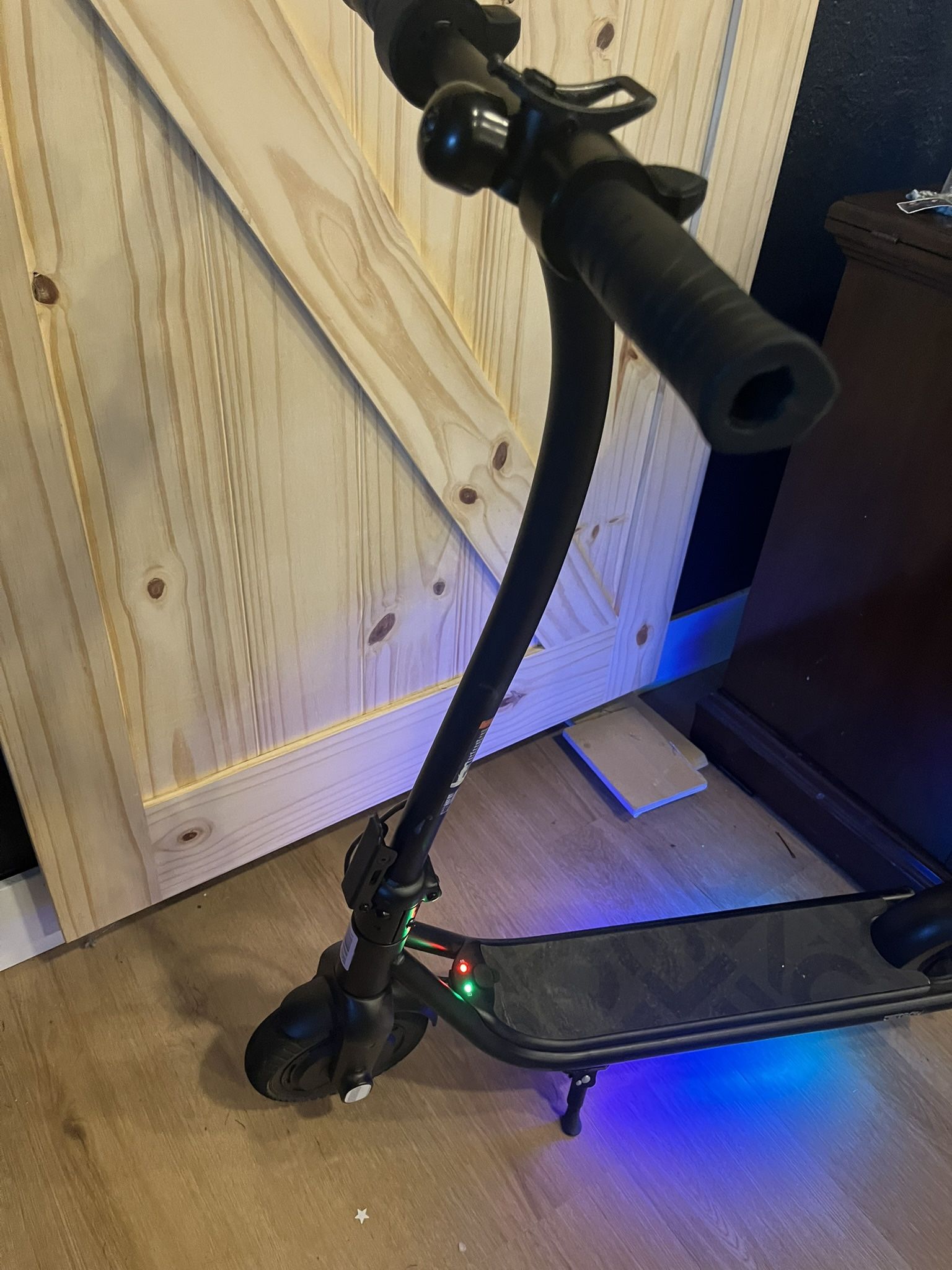 Jetsen Electric Scooter