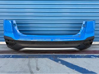 2022,2023,2024,2025 Volkswagen Taos Rear Bumper/Defensa Trasera Oem,Original  Ask