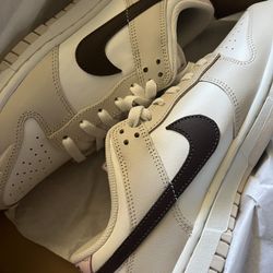 Women’s Nike Dunk Low