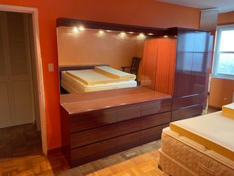 5 pc Bedroom Wall Unit with Mirror and Wardrobe