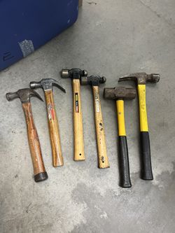 3 Claw Hammers, 2 Machines Hammers & 1 Small Sledge Hammer