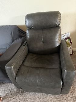 Recliner chair