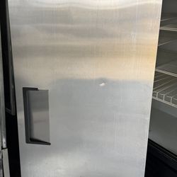 True Cooler Like Newer 1 Door 