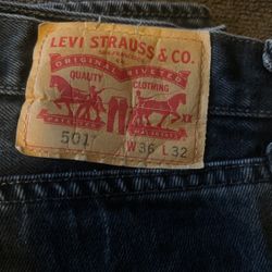Levi’s 501 Black 36x32