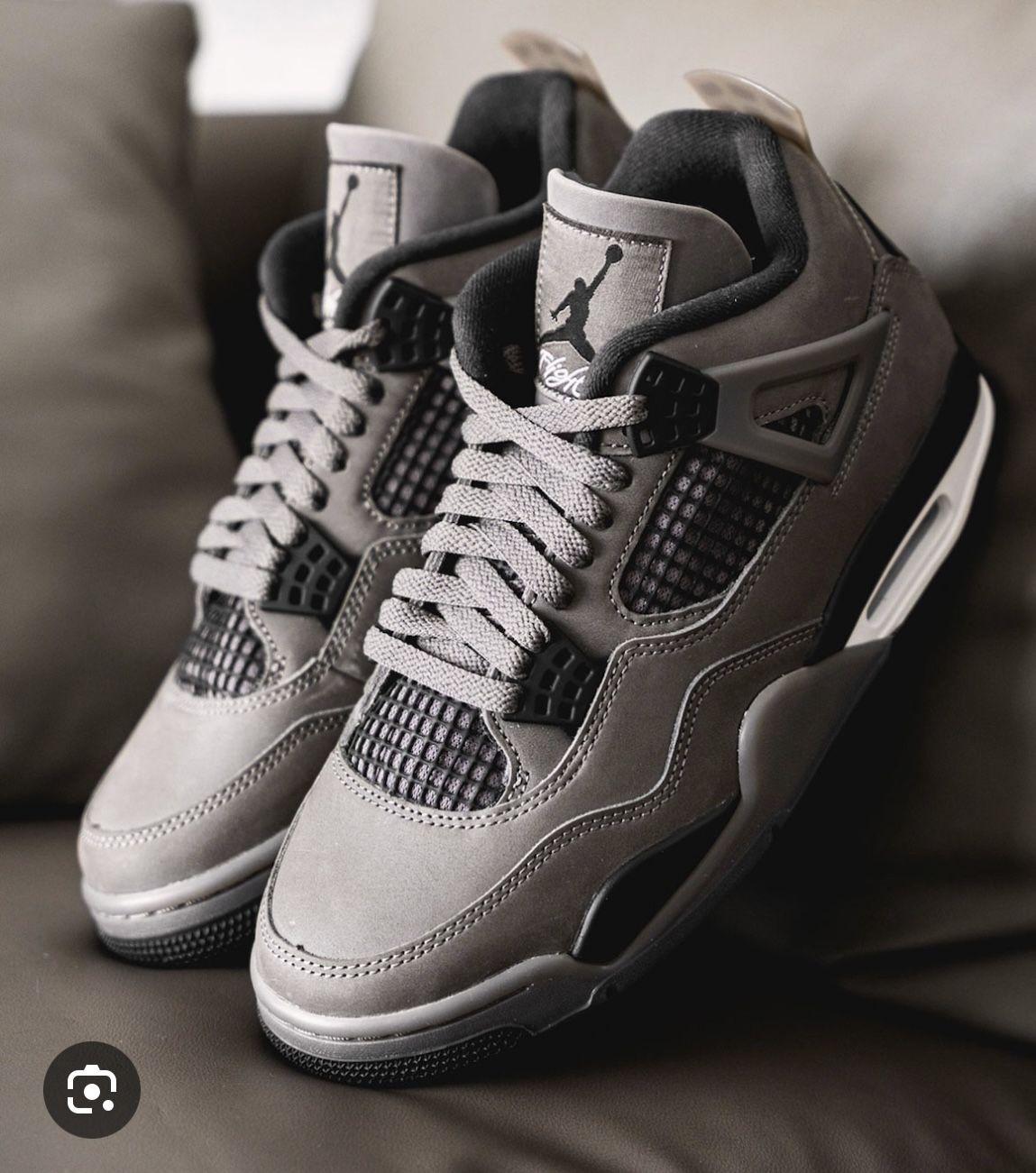 Cave Stone 4s