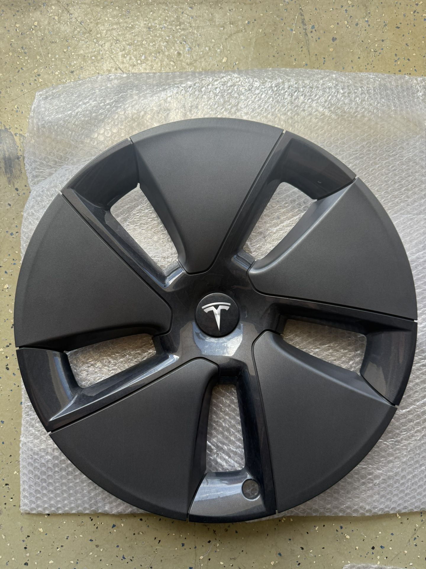 2020 - 2023 Tesla Model 3 Aero Wheel Cover 18" (4 Total)