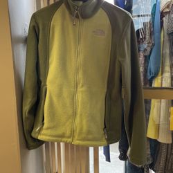 North Face Women’s Fleece . M
