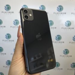 iPhone 11 Unlocked 64Gb Black Like New ! ON SALE $230