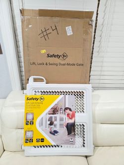 NEW!!! Safety 1st Baby Gates for Doorways, Pressure Mount Lift, Lock and Swing, Dog Gates, Hardware Gate for Stairs, Fits 28"-42" Wide
