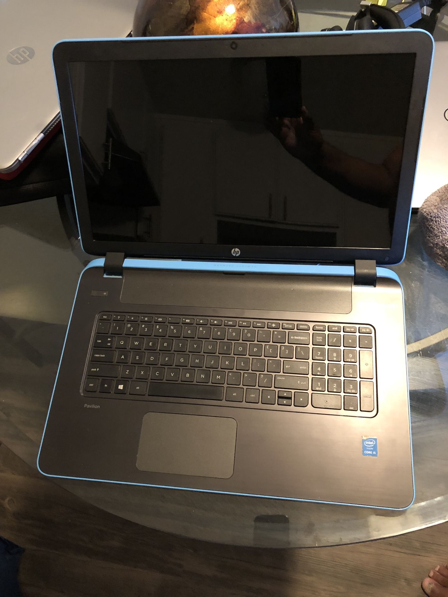 17.3” HP Laptop