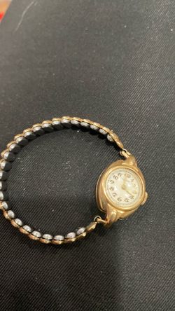 Vintage 40’s or 50’s Bulova ladies wrist watch