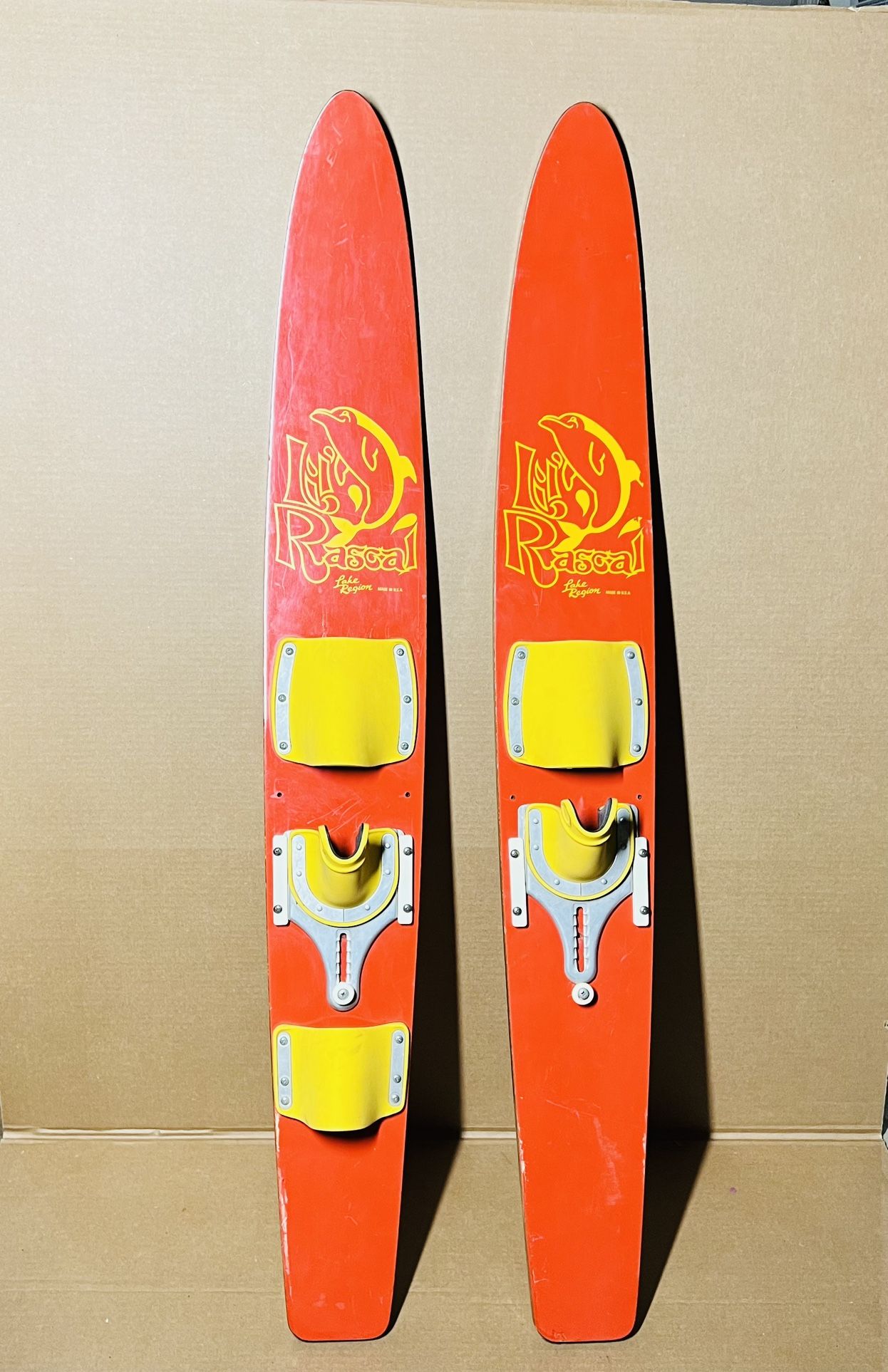 Vintage Wooden 47” Lil Rascal Lake Region USA Kids Childrens Water Skis Red/Yellow