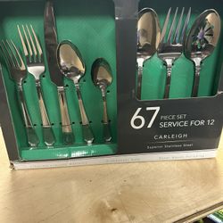 67 Piece Stainless Silver Ware Set  
