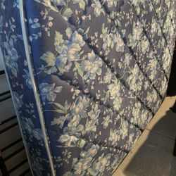 FREE Full Size Mattress 