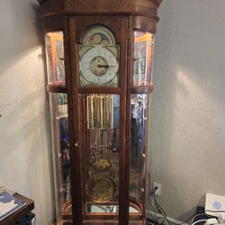 Grandfather Clock 