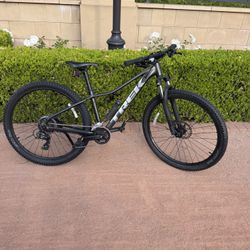 Trek Marlin 4