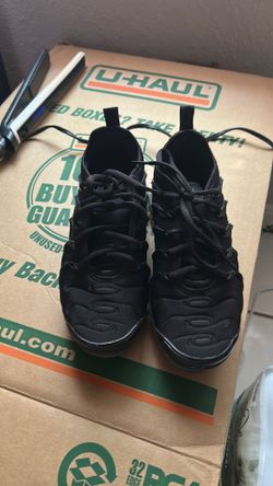 Nike Air VaporMax Plus Low Triple Black size 7