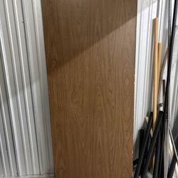 6 Foot Folding table - Very sturdy! 