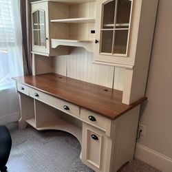 Solid Wood Desk With Hutch