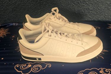 Shoe's