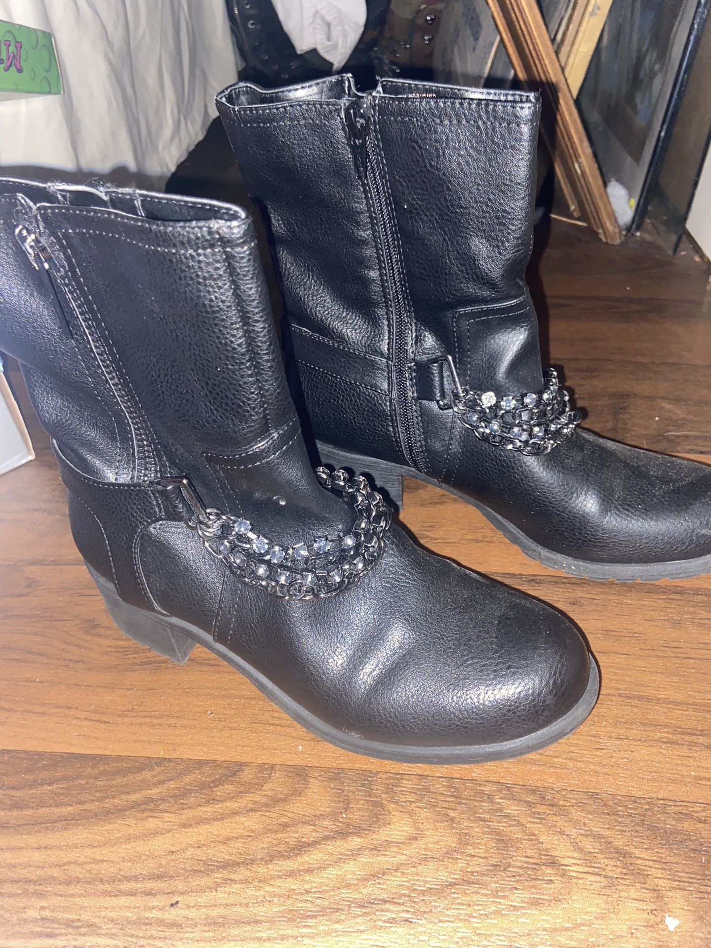 Womens Boots