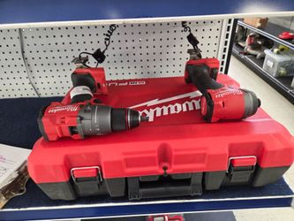Milwaukee tool set