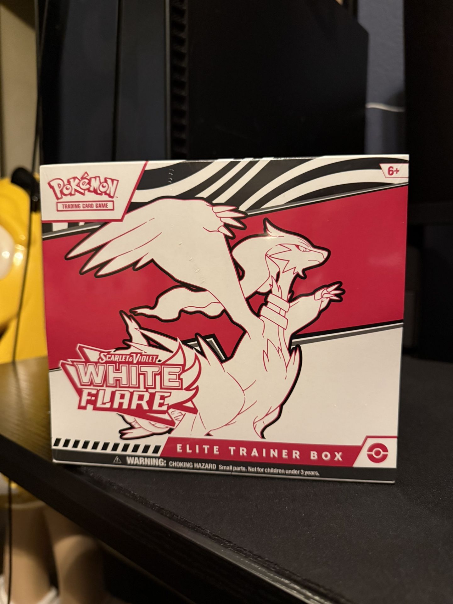Pokémon TCG Scarlet & Violet White Flare Elite Trainer Box ETB Factory Sealed