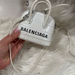 Mini Balenciaga Bag Real
