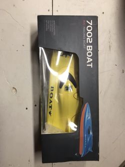 Remote control boat