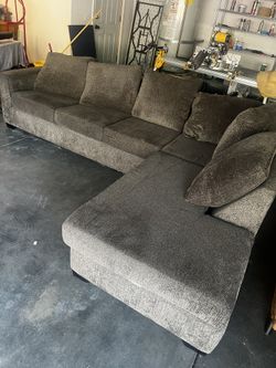 L Sectional