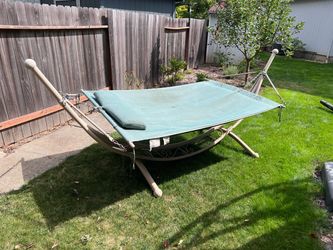 Outdoor Hammock with Stand and Pillow