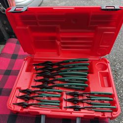 SK Hand Tool 7612 - 12 PIece Convertible Retaining Ring (Internal  & External)Pliers Set - brand New