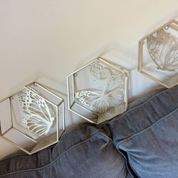 Cute Butterfly Like New Gold Wall Shelves 