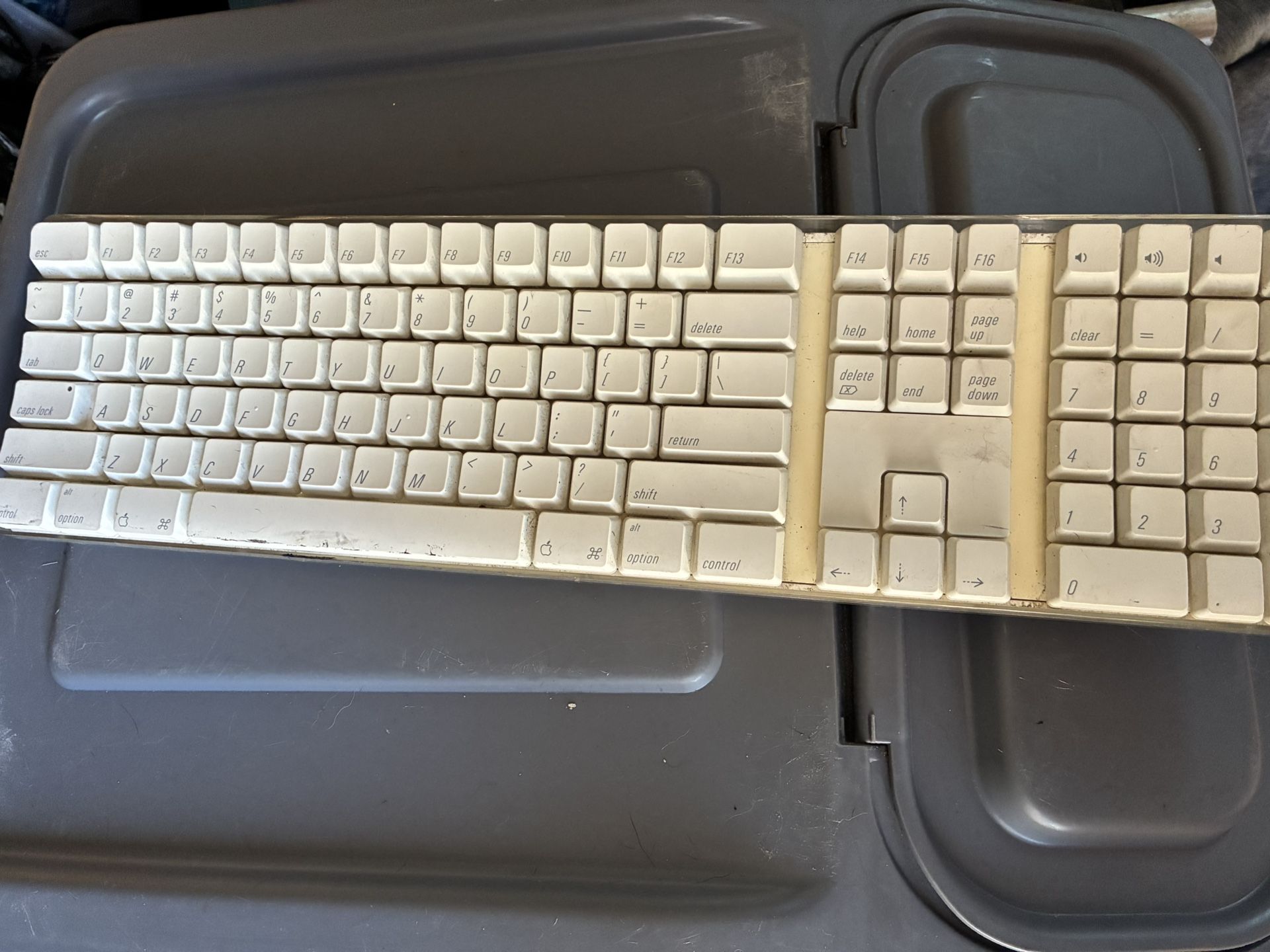 Genuine Apple Wireless Keyboard 