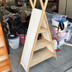 Kids Teepee Bookshelf 