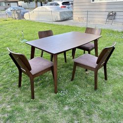 4 Chair Dining Table