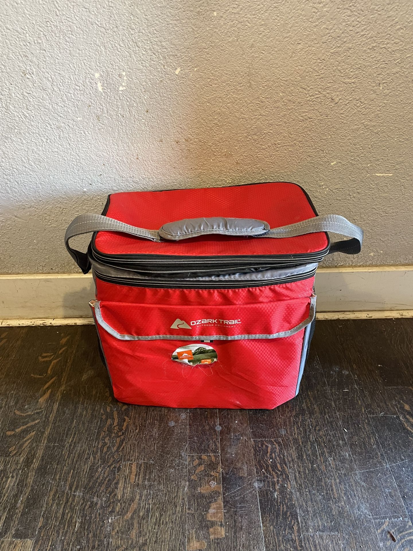 Ozark Trail 12-Can Cooler