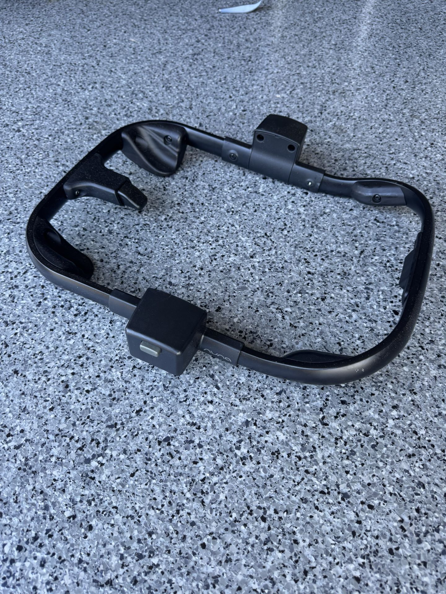 Nuna Pipa Car Seat Adapter