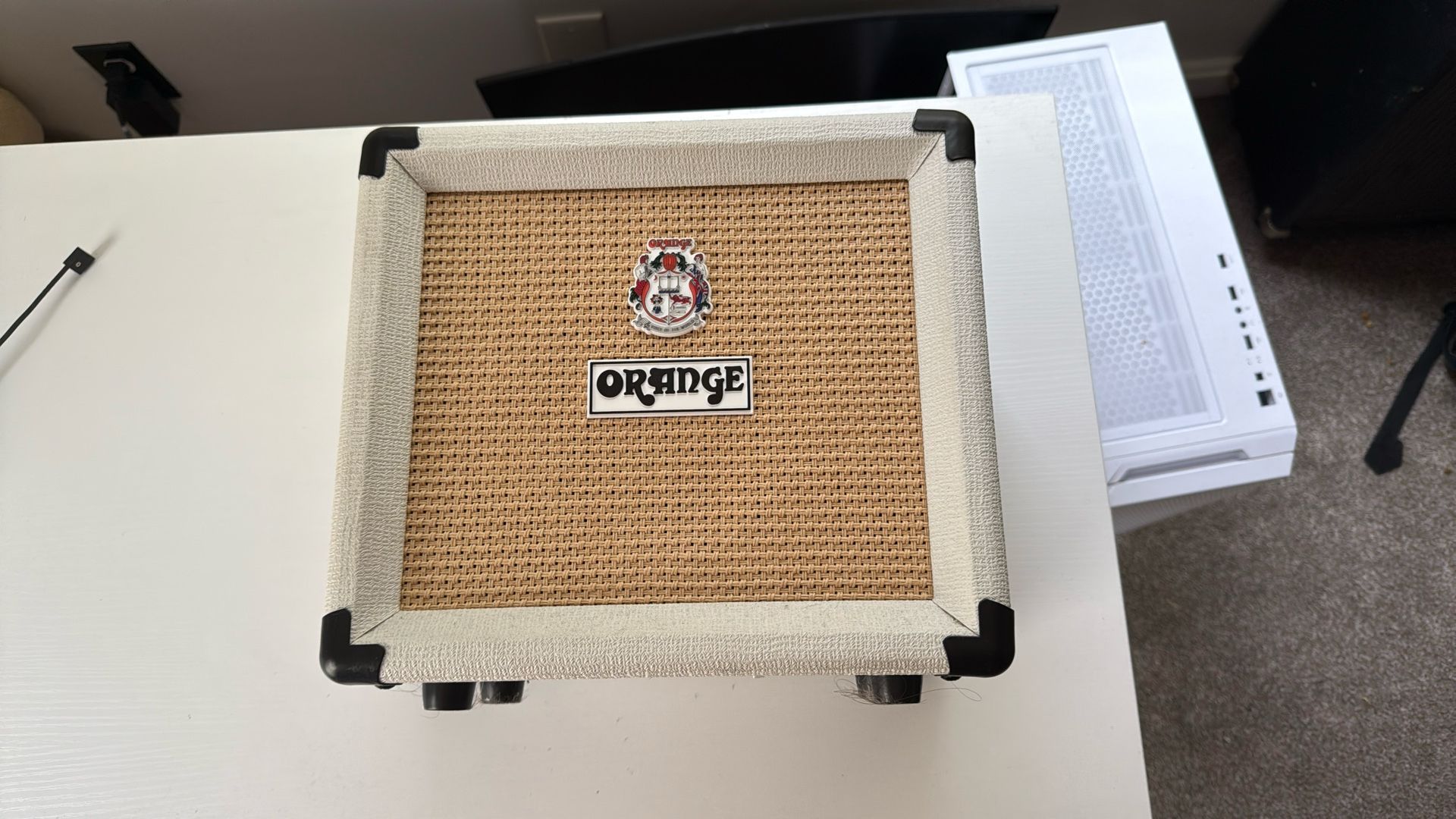 White Orange Crush 12 Guitar Amp