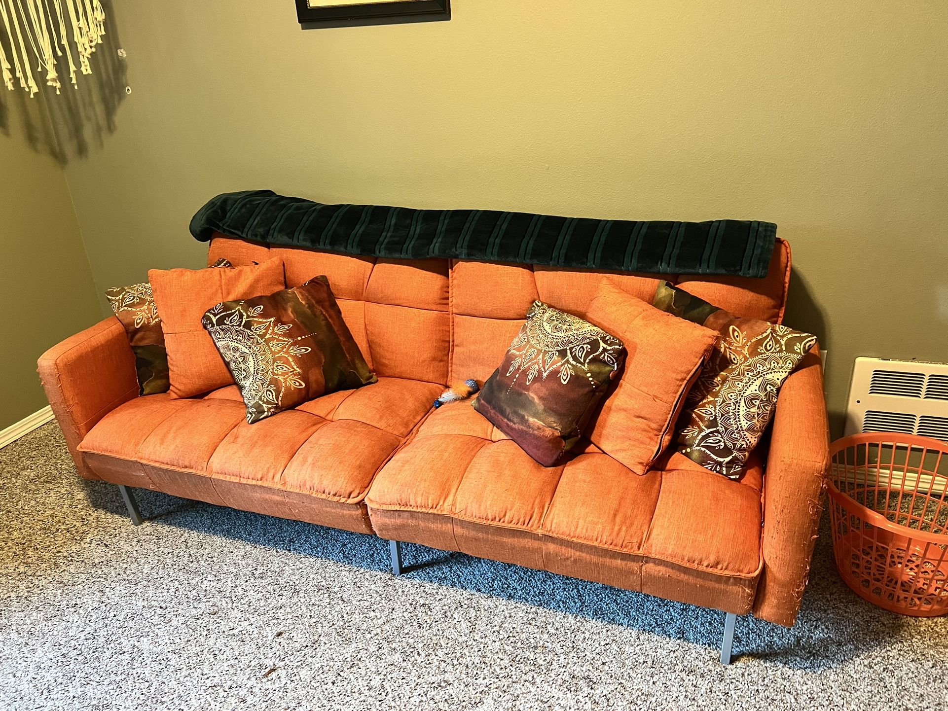 Comfy Futon With Pillows