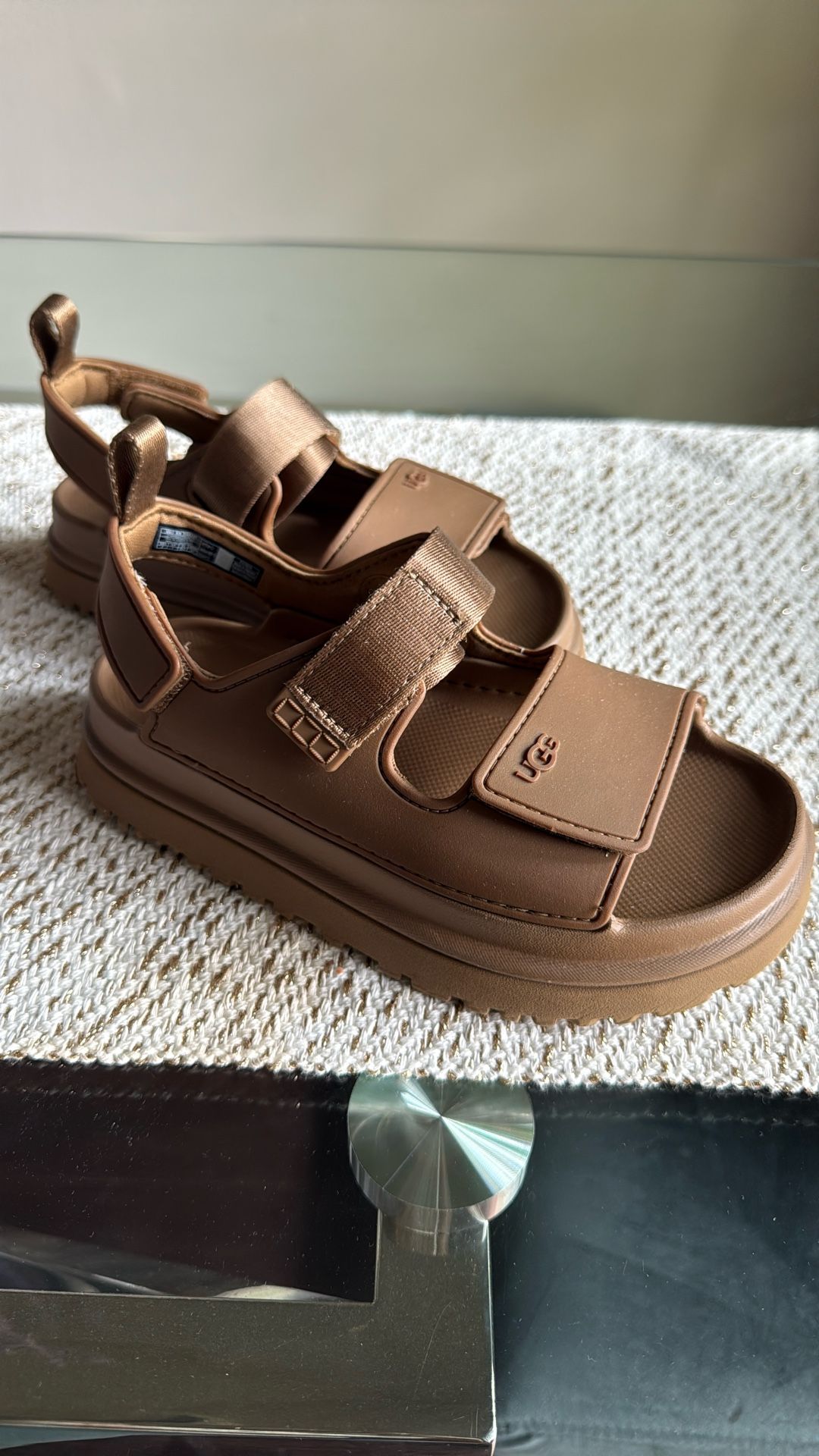 Ugg Sandals Brown Children Size 2 Unisex