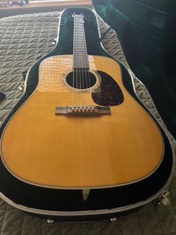 Martin D-28