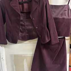 3 piece skirt set   Small