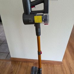 Cordless Rechargeable Vacuum Cleaner for Pet Hair Carpet Hard Floors Powerful Suction