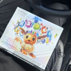 Pokémon Prismatic Etb