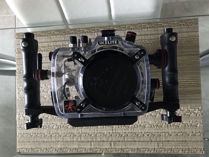 ikelite eTTL Underwater Housing for Canon EOS 7D SLR Camera