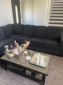 Ashely sectional