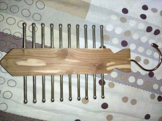Cedar Wood Tie Rack with Metal Pegs