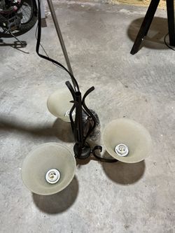 There Light Chandeliers 